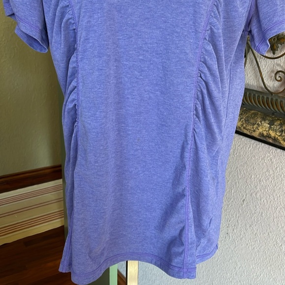 Zella purple ruched front stretch top Size XL - Picture 3 of 10